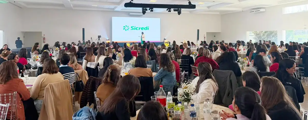 Sicredi soma União faz a Vida