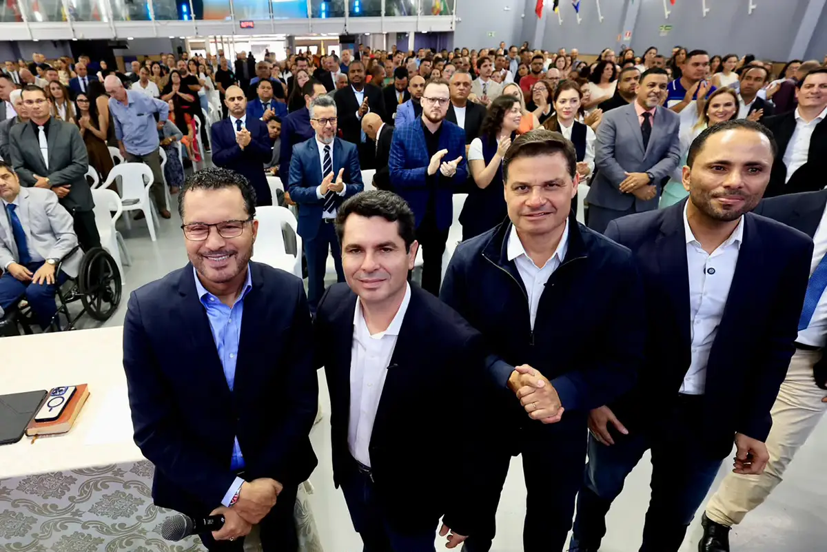 Alexandre Curi Sandro Alex Londrina
