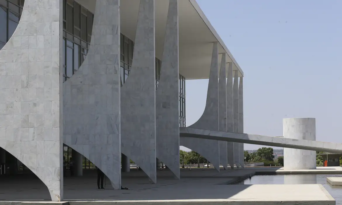 fachada_do_palacio_do_planalto